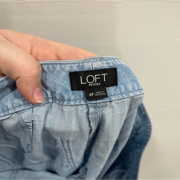 Loft Chambray Cargo Jogger Pants Light Blue 4 Petite - Picture 5 of 7